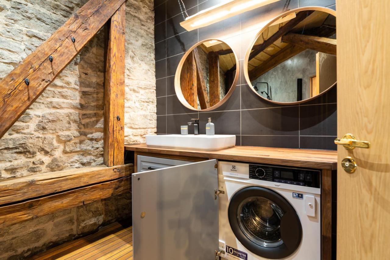 Hilltop Apartments - Old Town Kuninga タリン エクステリア 写真